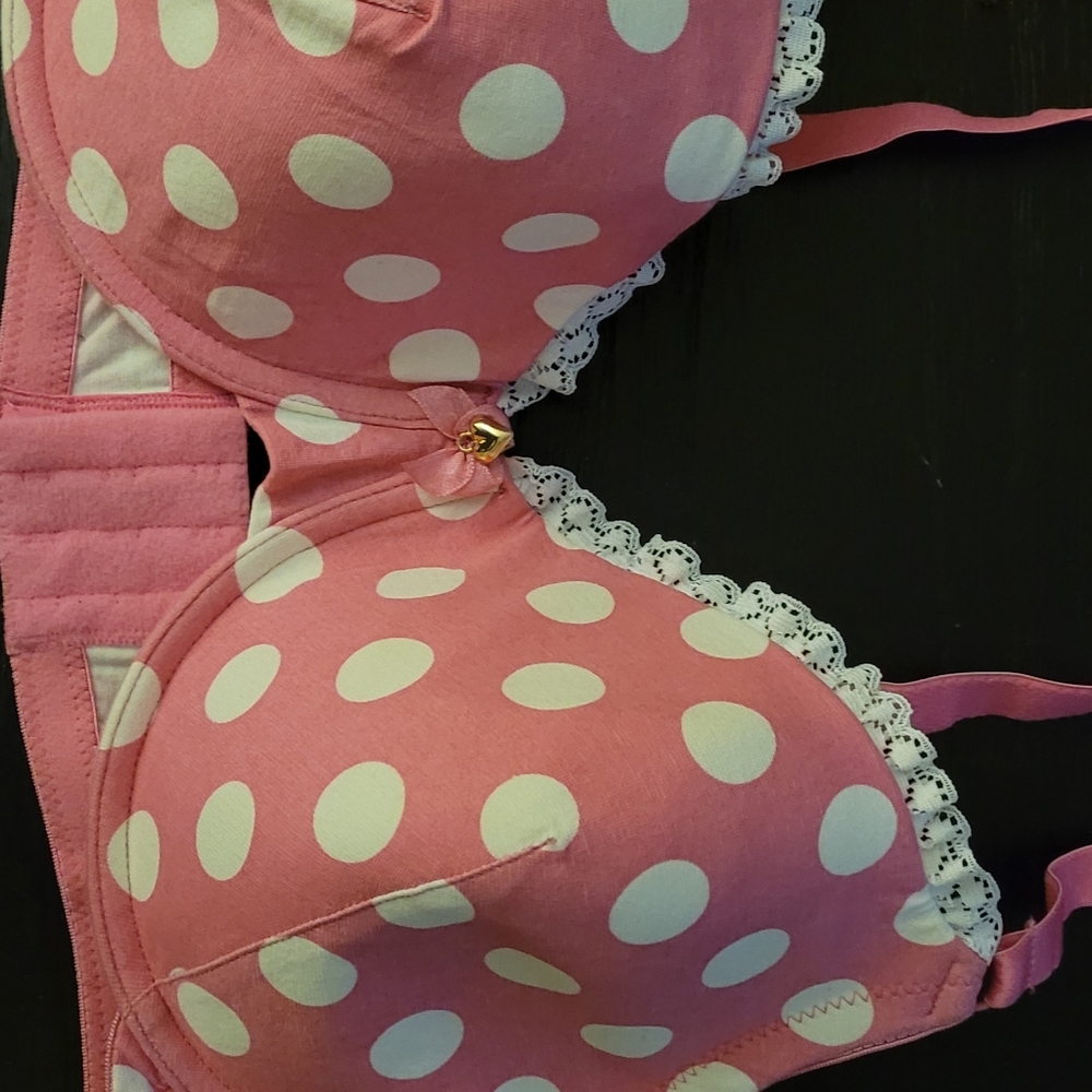 Size 38 DD & 38 D push-up bra